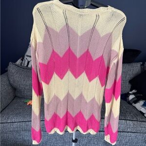 Chevron Patterned Pink and Cream Sweater
